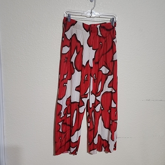 NINE WEST Pull On Wide Leg Crop Women's Pants, Floral Red And Cream Size Medium - Picture 1 of 8